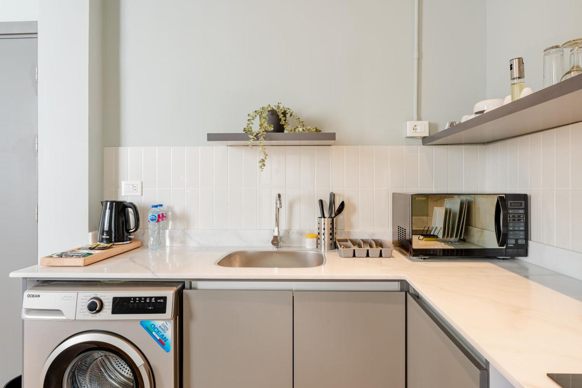 Grey L Studio Apartments Downtown Alexandria Menasce House Extérieur photo