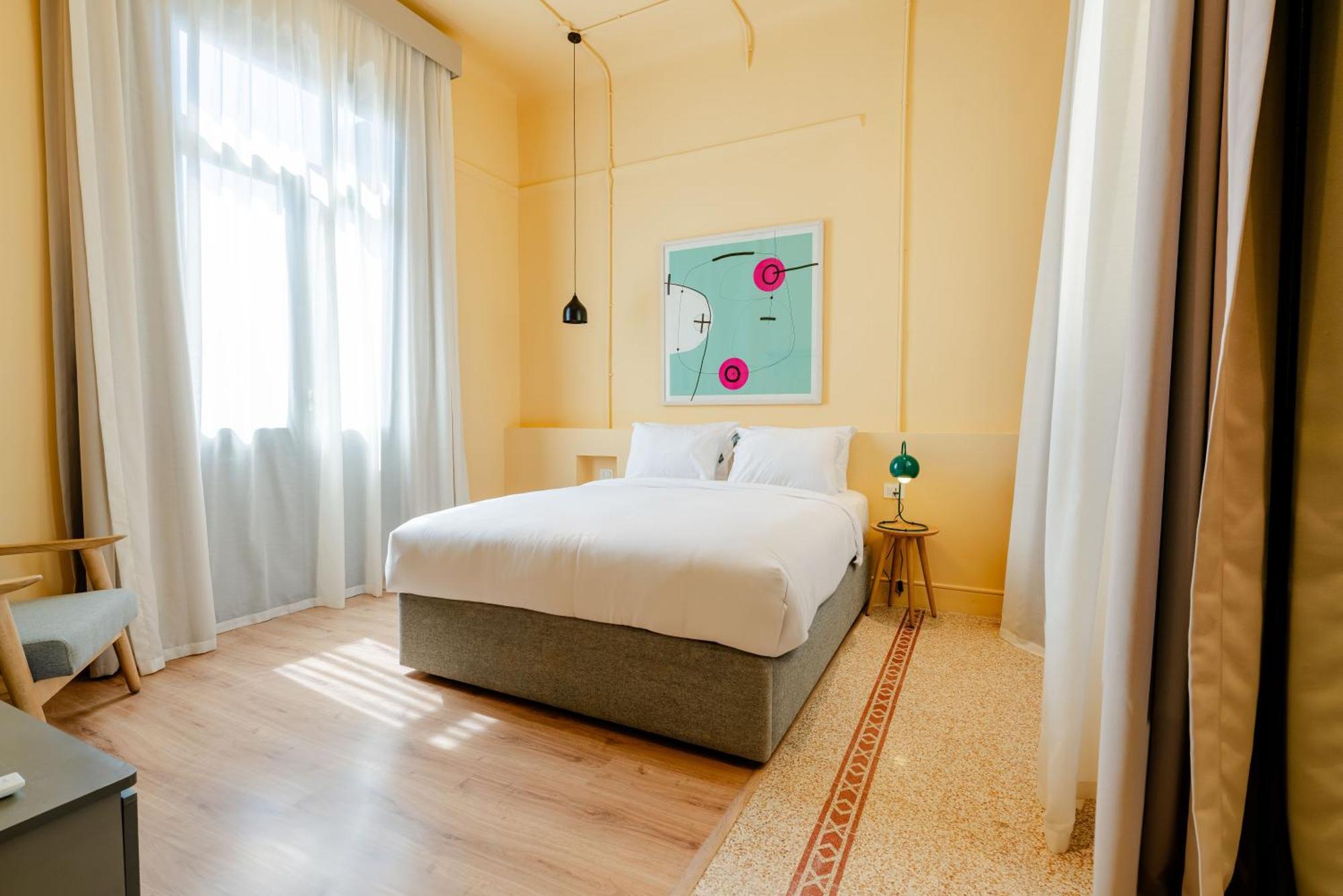 Grey L Studio Apartments Downtown Alexandria Menasce House Extérieur photo