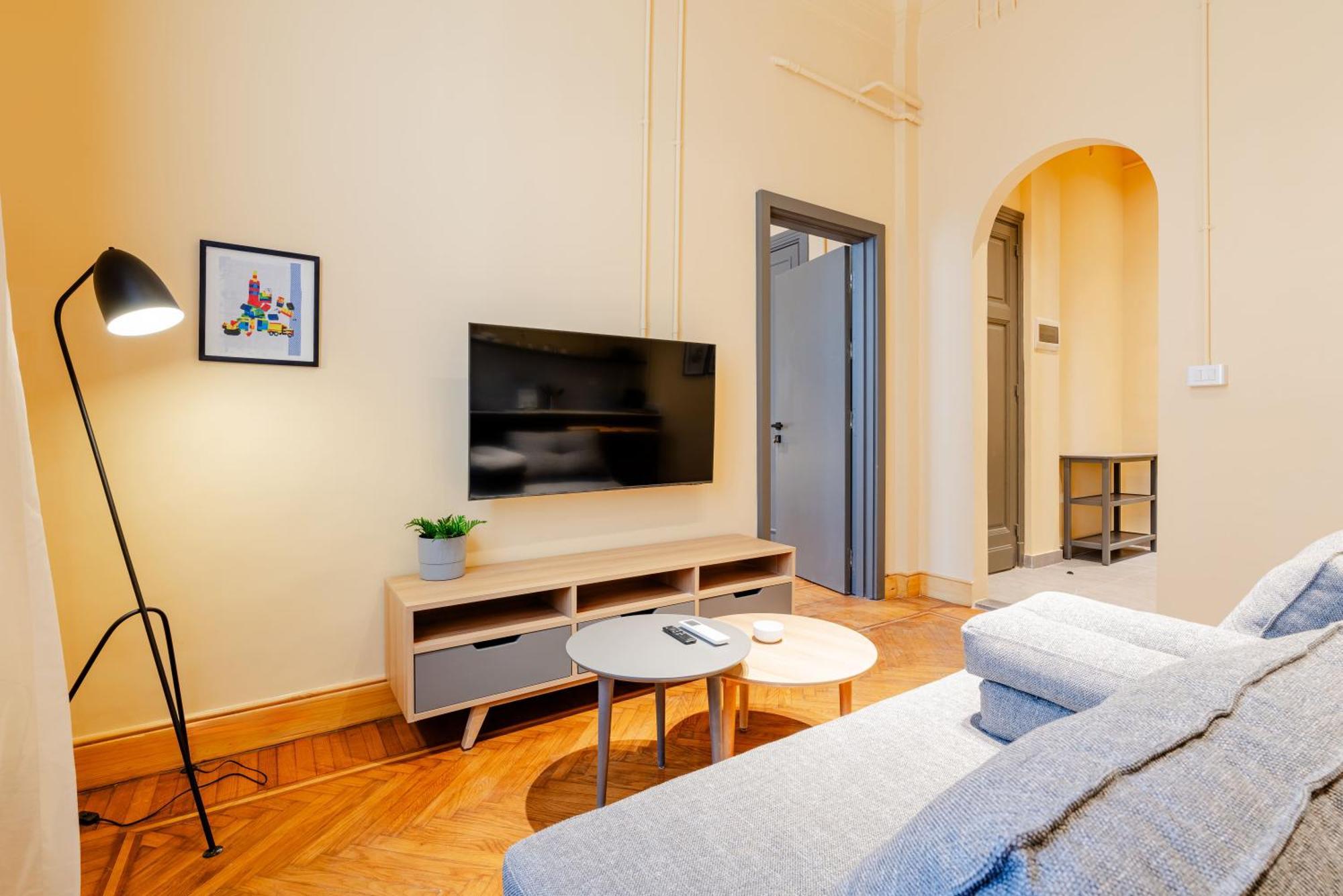 Grey L Studio Apartments Downtown Alexandria Menasce House Extérieur photo